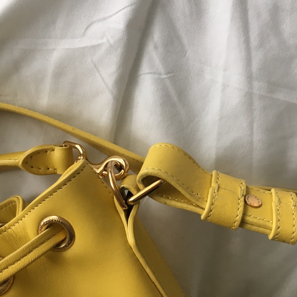 Saint Laurent Emmanuelle Bucket Bag - Picture 4 of 4